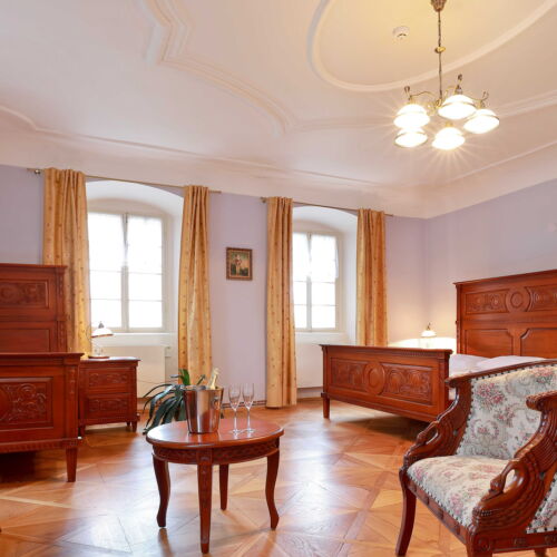 Pokój 3-osobowy z prysznicem (możliwa dostawka)