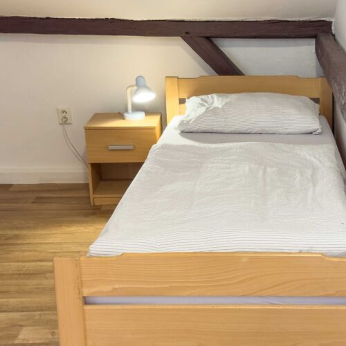 Pokoj se společnou koupelnou  pro 2 os.