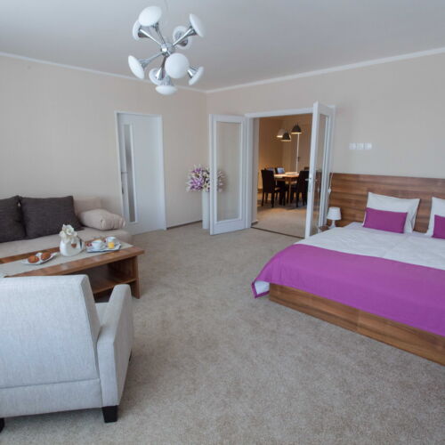 Apartament 6-osobowy z własną kuchnią