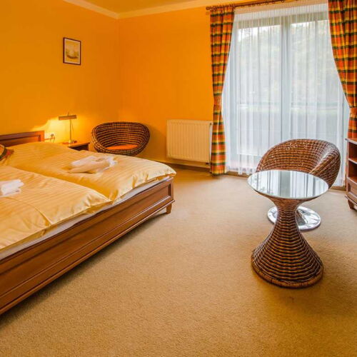 Apartman se sprchou s balkónem pro 3 os.