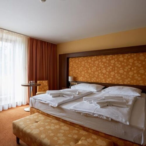 Air Conditioned Quadruple Room with Shower