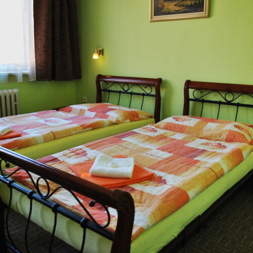 Pokoj se sprchou  pro 1 os.