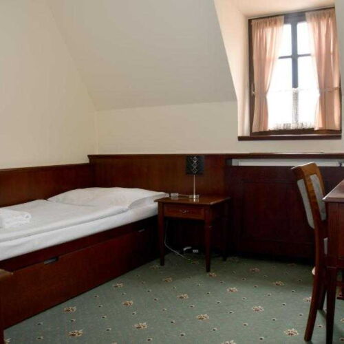 Pokoj se sprchou  pro 1 os. (s možností přistýlky)