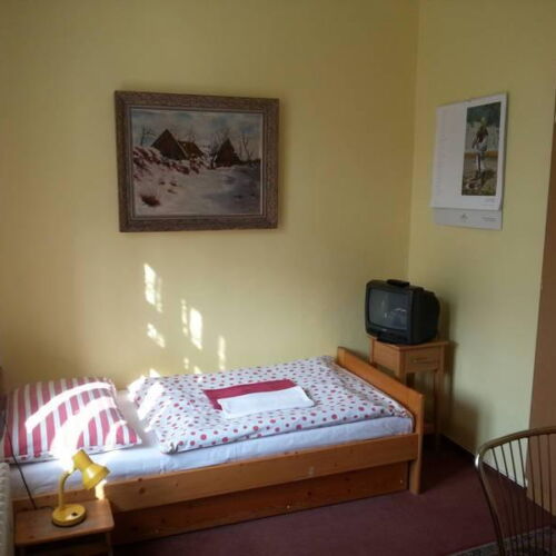 Camera single cu duș