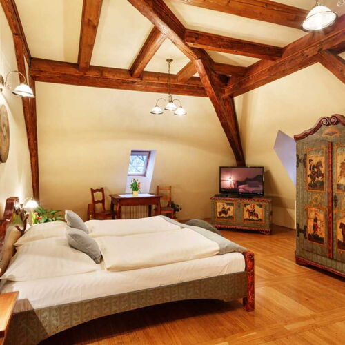 Camera twin cu aer condiționat