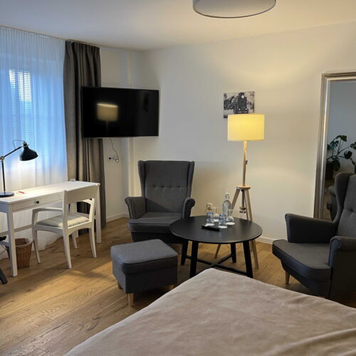 Pokoj se sprchou s klimatizací pro 2 os. (s možností přistýlky)