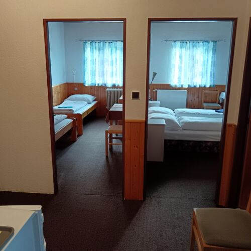 Quadruple Room with LCD/Plasma TV and Shower