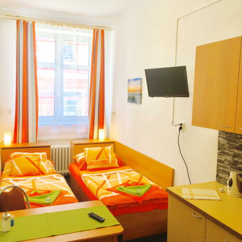 Economy Apartman s privátní koupelnou mimo apartmán pro 2 os. s 1 ložnicí