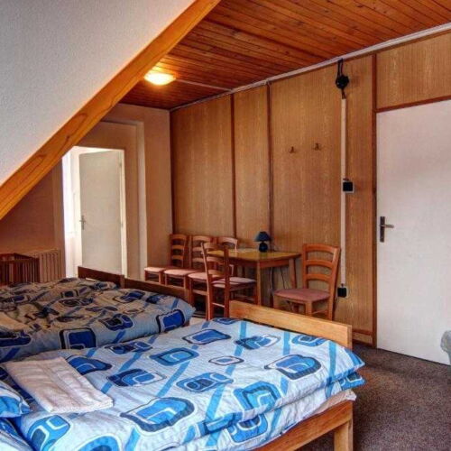 Pokoj se sprchou  pro 5 os. (s možností přistýlky)