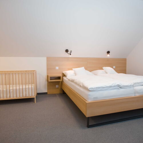 Apartman se sprchou s vlastní kuchyňkou pro 3 os. (s možností přistýlky)