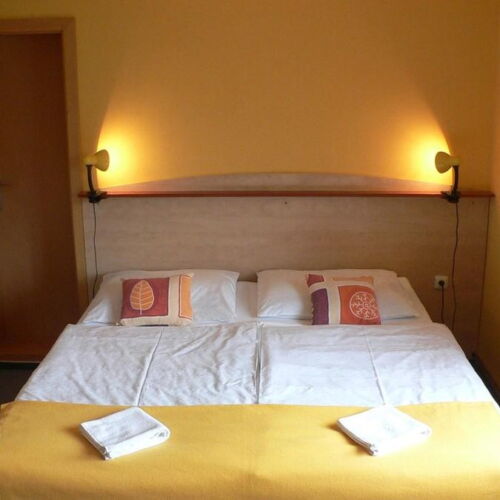 Pokoj se sprchou  pro 3 os. (s možností přistýlky)