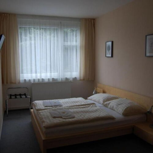 Pokoj se sprchou  pro 2 os.