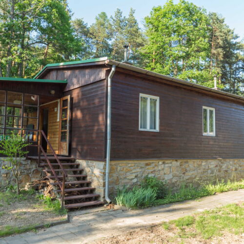 Apartman se sprchou s privátní koupelnou mimo apartmán pro 7 os. se 2 ložnicemi (s možností přistýlky)