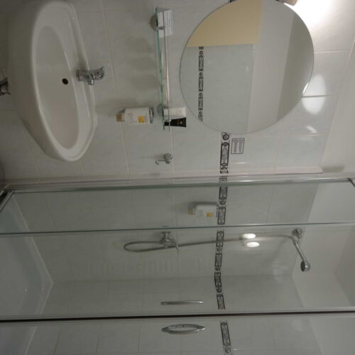 Apartman se sprchou s terasou pro 4 os.