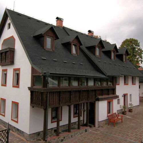 Rekreační dům (jako celek) se sprchou s vlastní kuchyňkou pro 17 os.