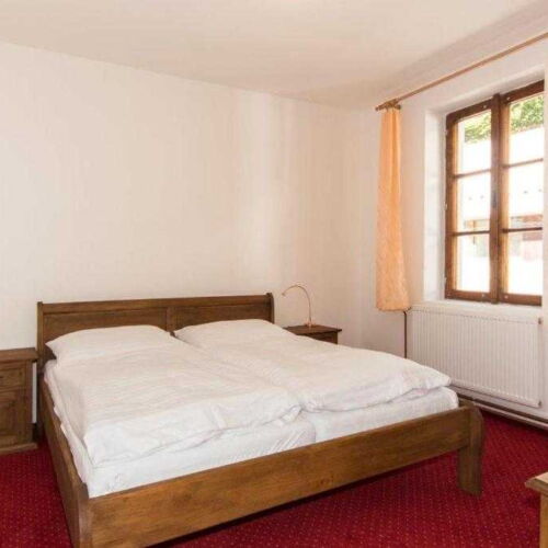 Apartman se sprchou  pro 4 os.