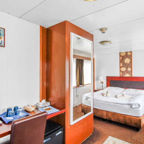 Pokój 2-osobowy z klimatyzacją z prysznicem (możliwa dostawka)