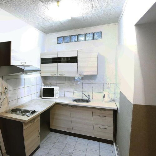 Apartman se sprchou s vlastní kuchyňkou pro 4 os.