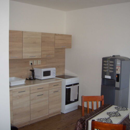 Apartman se sprchou  pro 5 os.