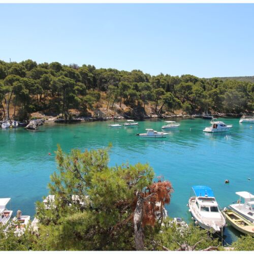 Apartament cu aer condiționat cu vedere spre mare cu 2 camere pentru 4 pers.