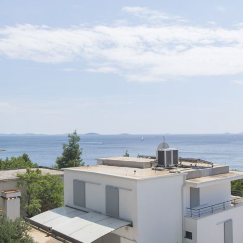 Tengerre néző légkondicionált 6 fős apartman 3 hálótérrel