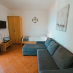 Tengerre néző légkondicionált 2 fős apartman 1 hálótérrel