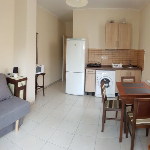 Apartament familial(ă) cu terasă pentru 4 pers. (se inchirieaza doar integral)