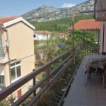 Apartments Pjer-comfortable apartments on quiet location Starigrad Paklenica