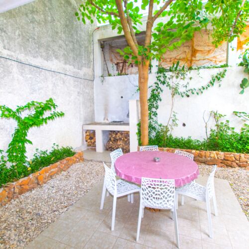 Apartament 6-osobowy z klimatyzacją na piętrze z 3 pomieszczeniami sypialnianymi