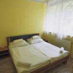 2-Zimmer-Apartment für 6 Personen Parterre mit Klimaanlage (Zusatzbett möglich)