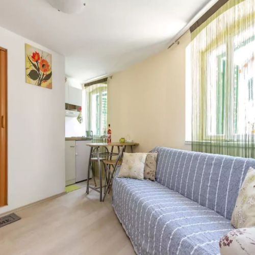 Tourist Ground Floor 1-Room Apartment for 2 Persons