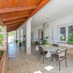 Tengerre néző légkondicionált 4 fős apartman 2 hálótérrel A-6319-g