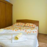 Sea View 2-Room Air Conditioned Apartment for 4 Persons A-6761-d