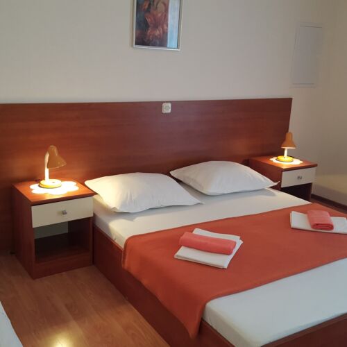 Apartament 3-osobowy z tarasem z widokiem na morze z 1 pomieszczeniem sypialnianym AS-11332-d