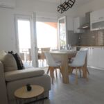 Tengerre néző légkondicionált 4 fős apartman 2 hálótérrel A-13859-b