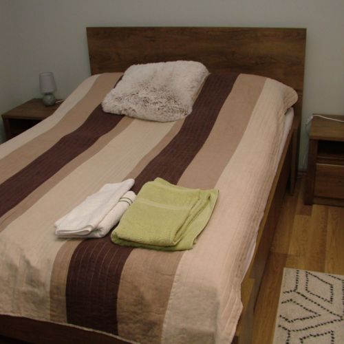 Apartament 3-osobowy z balkonem z klimatyzacją z 1 pomieszczeniem sypialnianym