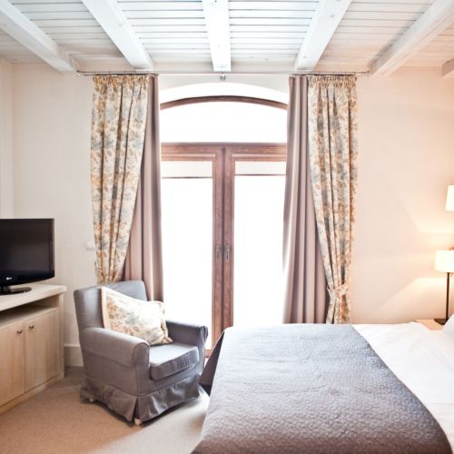 Pokój 2-osobowy Superior (możliwa dostawka)