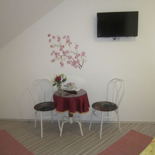 Suita la etaj cu aer condiționat cu 2 camere pentru 5 pers.