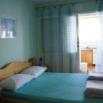 Apartament 3-osobowy Komfort Tourist z 2 pomieszczeniami sypialnianymi