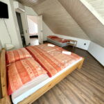2-Zimmer-Apartment für 5 Personen Obergeschoss mit Klimaanlage