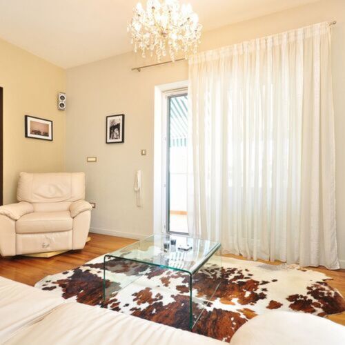 Na katu Lux apartman za 3 osoba(e) sa 2 spavaće(om) sobe(om)