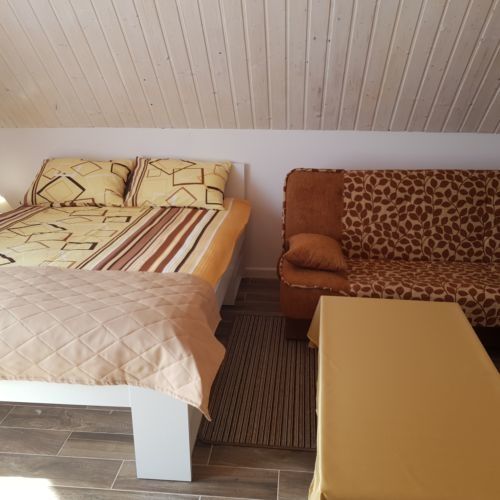 Balcony Quadruple Room 