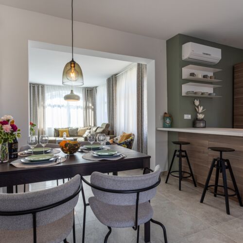 Upstairs 1-Room Apartment for 2 Persons 