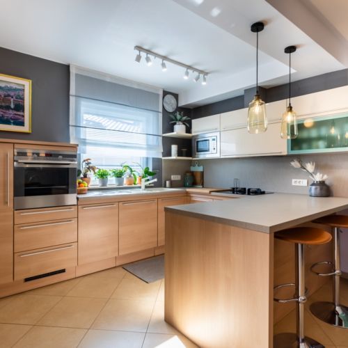 Deluxe Sea View 2-Room Apartment for 4 Persons