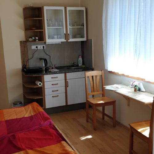 Garden View Ground Floor Apartment for 2 Persons