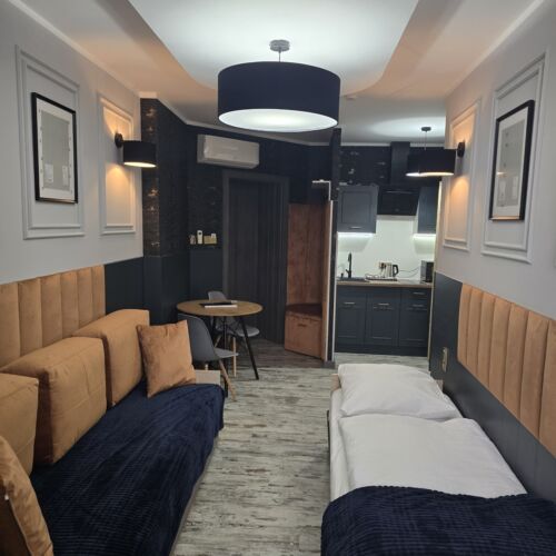 Apartament 4-osobowy na piętrze z aneksem kuchennym z 2 pomieszczeniami sypialnianymi