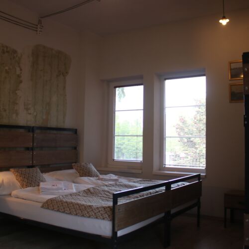 Apartament la etaj cu balcon cu 1 camera pentru 4 pers.