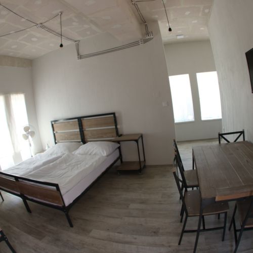 Apartament la etaj cu terasă cu 1 camera pentru 4 pers.