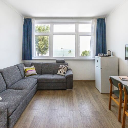 Camera cvadrupla familial(ă) cu vedere spre lac