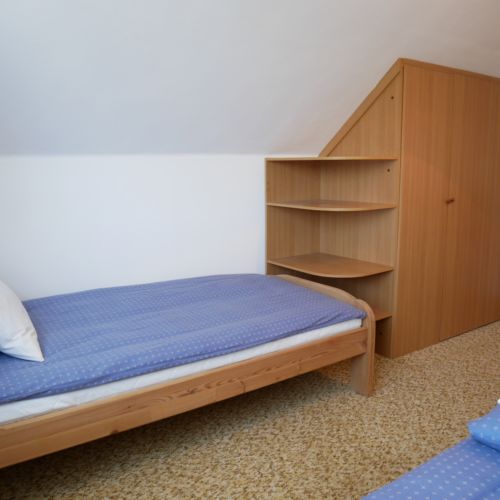 Apartament 4-osobowy z balkonem z widokiem na zamek